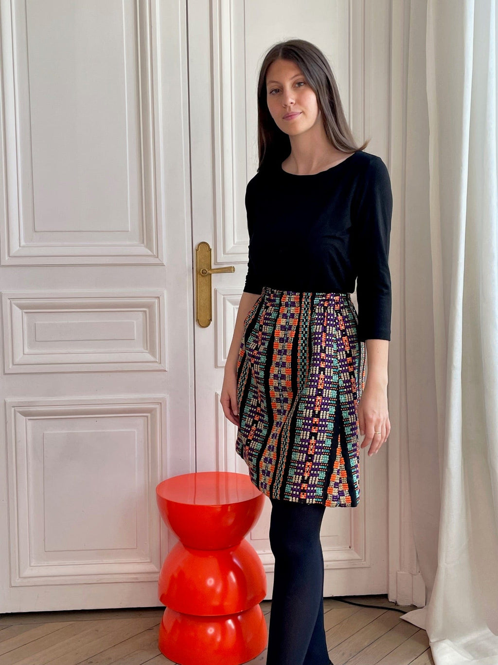 Jupe à taille élastiquée en tweed noir, violet, orange et or fabriquée en France