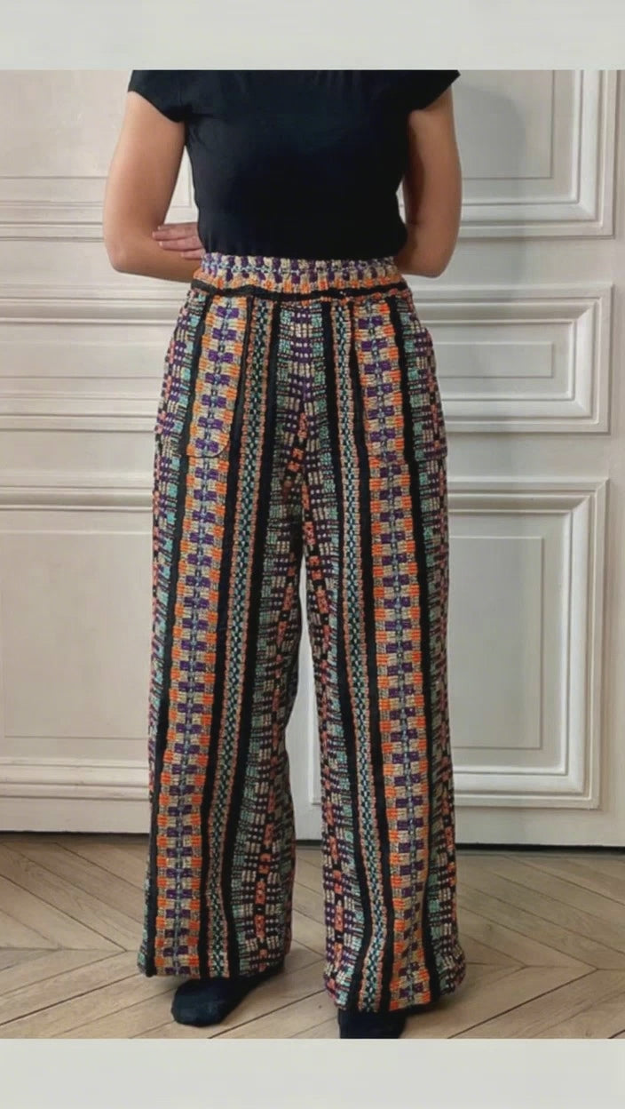 Pantalon en tweed noir, violet, orange et or fabriqué en France