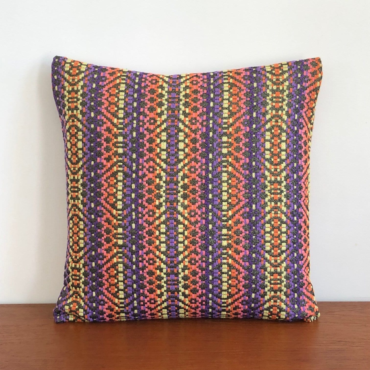 Coussin Evesome 50x50cm en tweed - Cushion Evesome 50x50cm in tweed