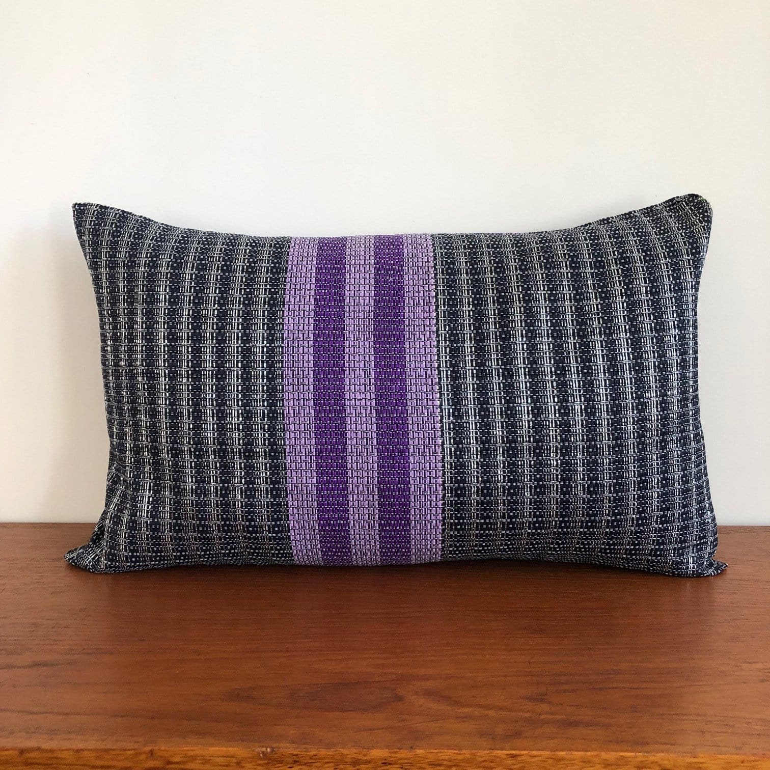 Coussin Evesome 65x40 cm en tweed - Cushion Evesome 65x40 cm in tweed