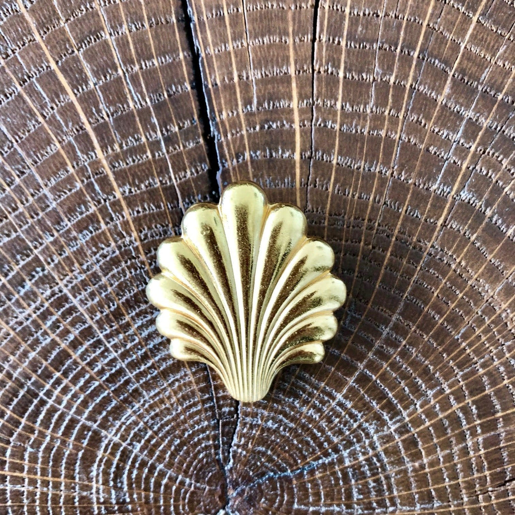 Broche Coquille Saint Jacques pleine dorée Evesome - Evesome Full Gilded Scallop Brooch