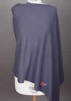 Maxi poncho avec patch Evesome maille serrée 100% cachemire - Maxi poncho with Evesome patch tight mesh 100% cashmere