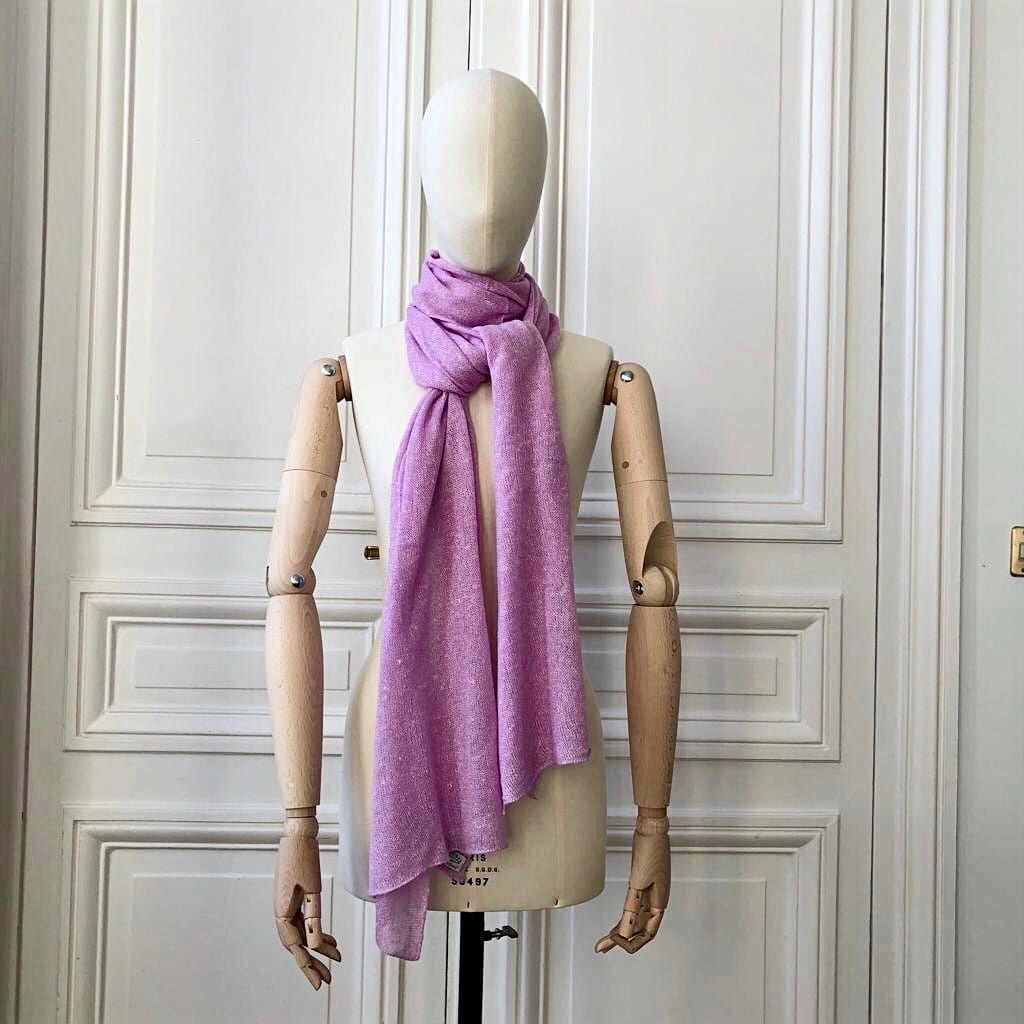 Etole lilas tricotée en France 200x60 cm 58% cachemire 42% lin