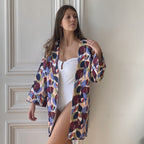 Kimono en coton imprimé perroquets prune, lilas, vert et saumon fabriqué en France