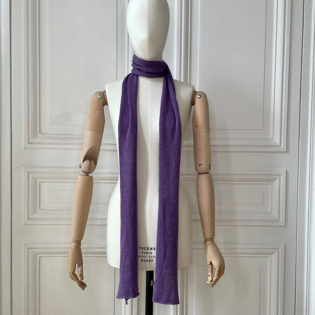 Mini écharpe violette tricotée en France 58% cachemire 42% lin