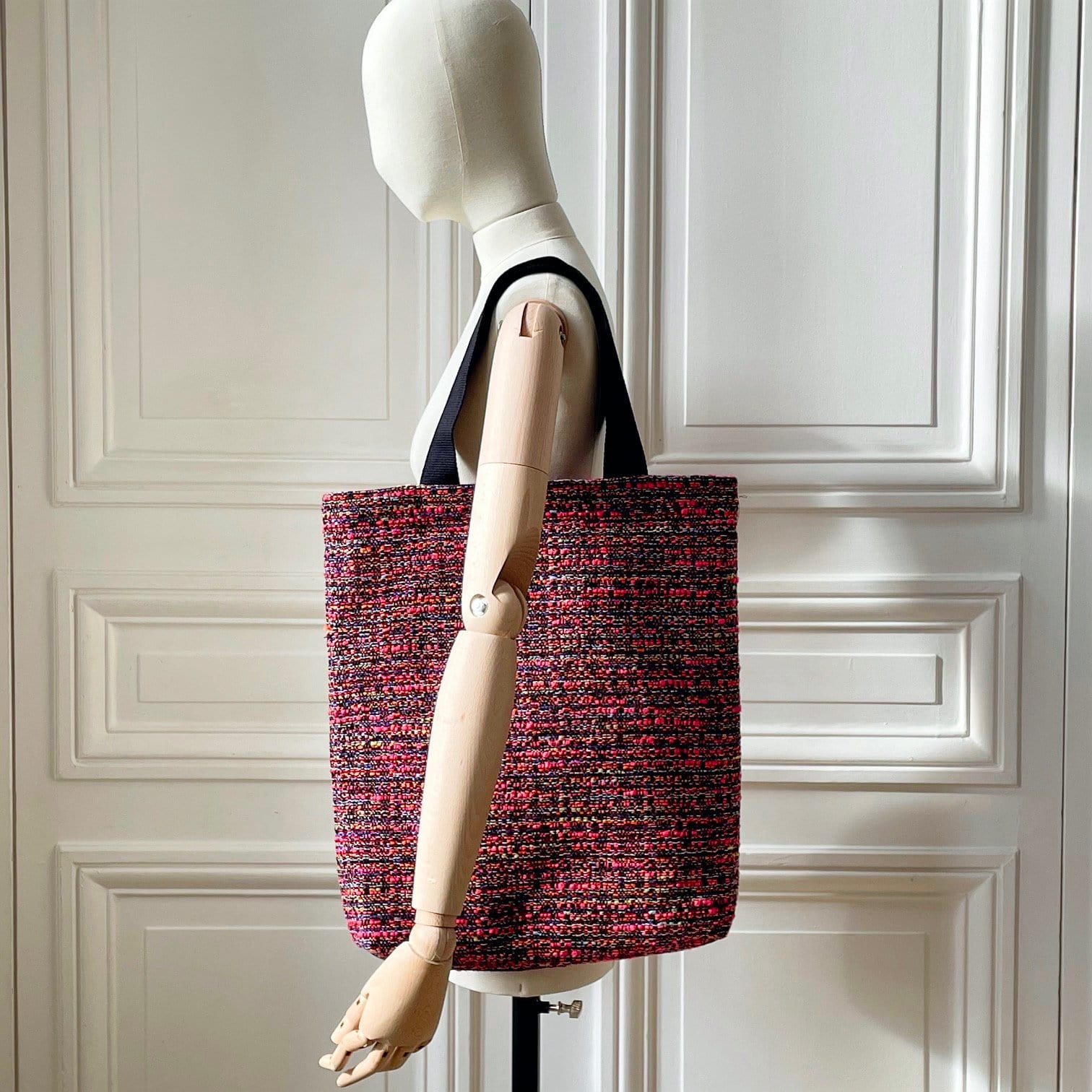 Sac Vivien en tweed rose, lilas, noir et jaune tissé et fabriqué en France