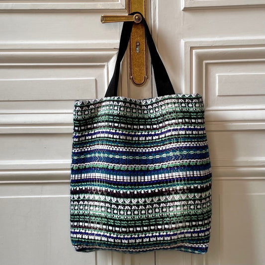 Sac Vivien en tweed noir, vert menthe, bleu klein et blanc tissé et fabriqué en France